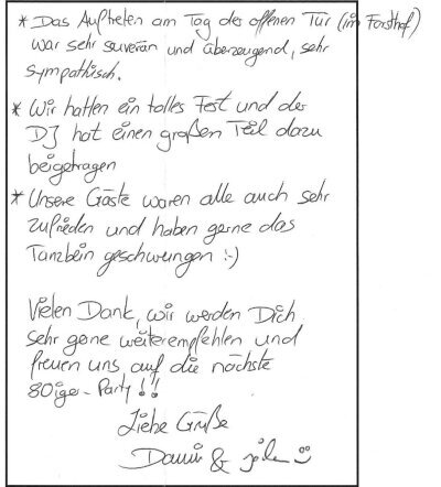 Glückliches Brautpaar Ein DJ Thomas